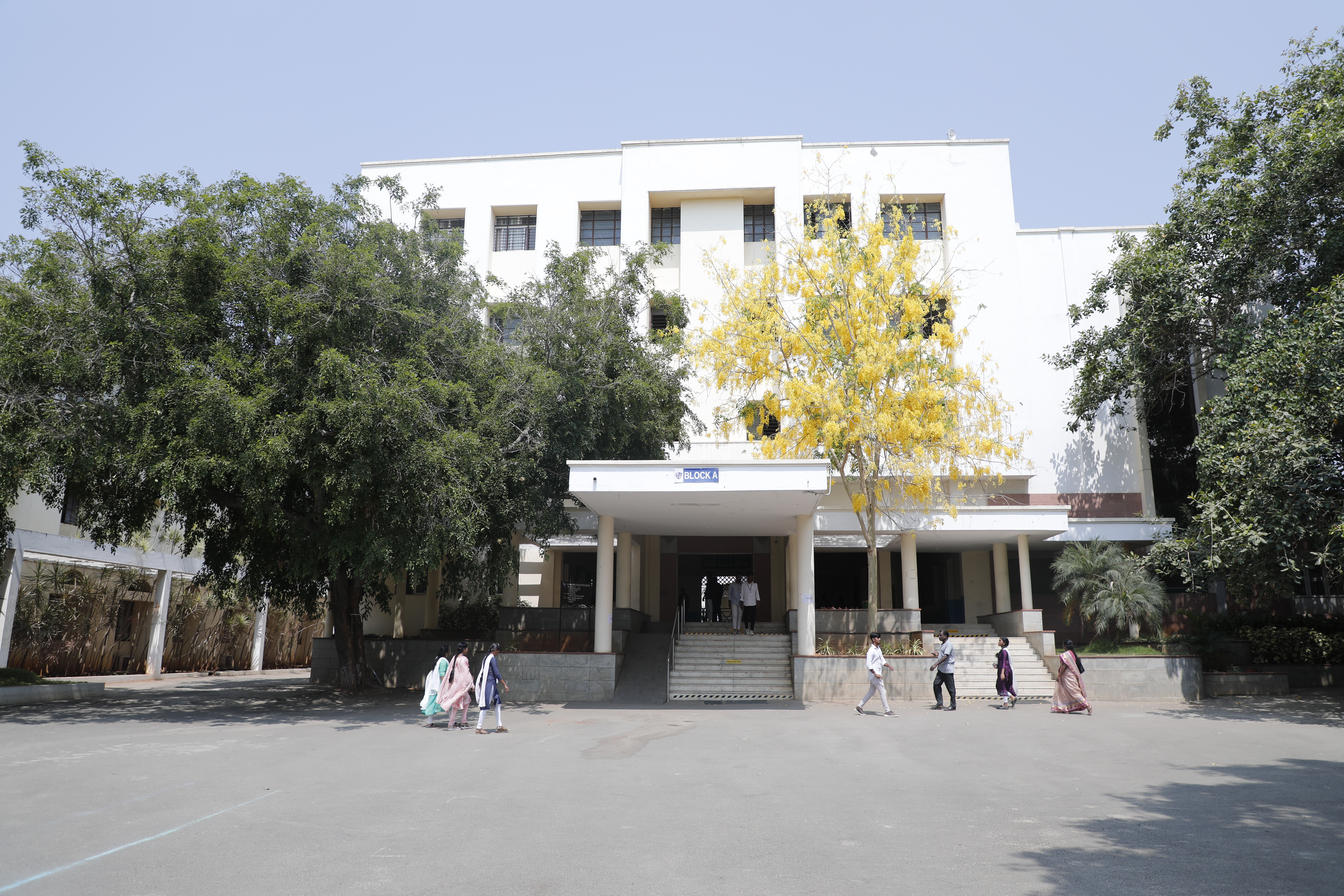 V.L.B.J. Polytechnic College